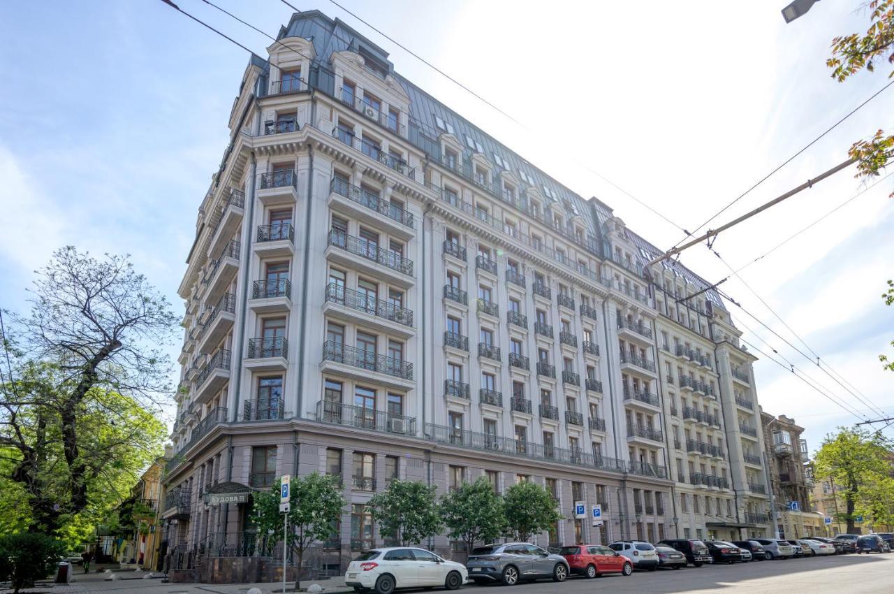 Красивая Квартира В Центре Одессы Odessa Buitenkant foto